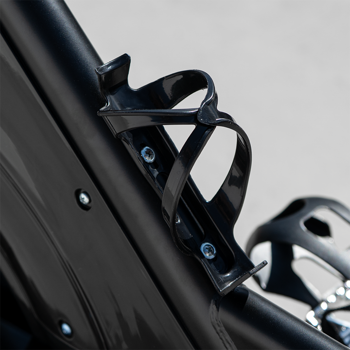 FT-28007-indoor-saman-detalle-botellero