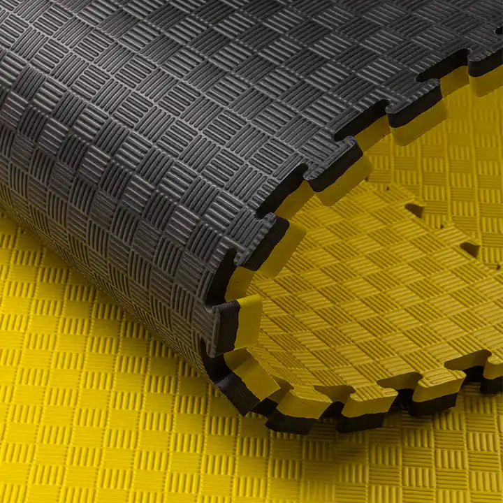 Tatami Profesional Puzzle Negro y Amarillo | Fitness Tech