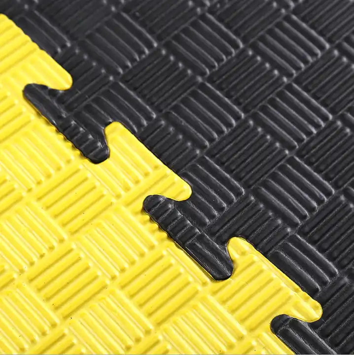 Tatami Profesional Puzzle Negro y Amarillo | Fitness Tech